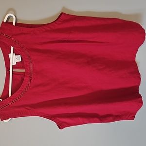 Red linen sleeveless blouse